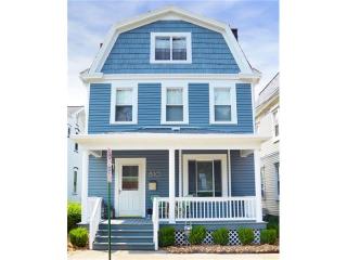 810 Hill St, Sewickley, PA 15143-1610