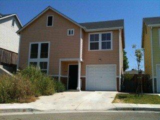 2468 Siesta Ln, Oakland, CA 94603-1920