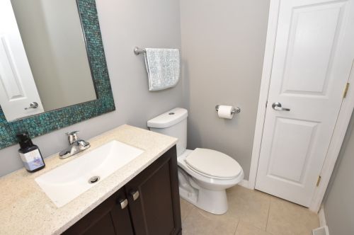 2933 48, Milwaukee WI 53216-4630 exterior