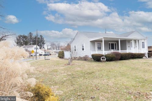 400 Norman Rd, Camp Hill, PA 17011-6130