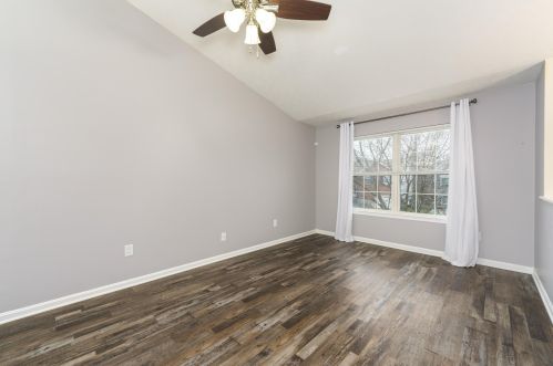 2569 Evergreen Dr, Covington KY  41017-9450 exterior