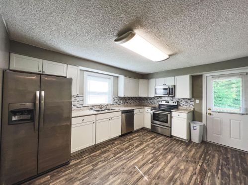 922 Virginia Ave, Florence KY  41042-1731 exterior