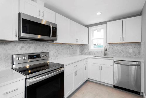 51 Talmadge St, Poughkeepsie NY  12601-1722 exterior