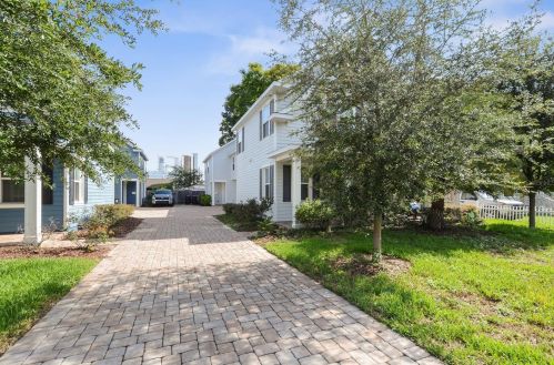 2495 Jefferson St, Orlando, FL 32803-6110