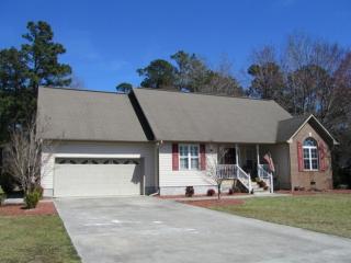 758 Windsor Dr, Belville, NC 28451-9522