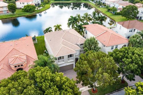 2913 Shaughnessy Dr, West Palm Beach, FL 33414-6499