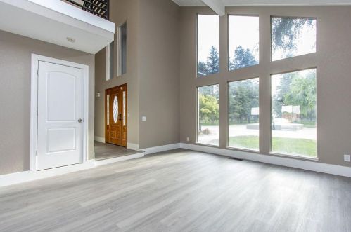 1812 Golf Rd, Turlock CA  95380-9746 exterior