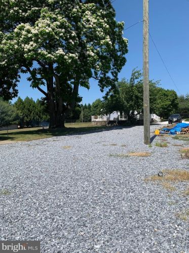 221 Monroeville Rd, Swedesboro NJ  08085-3450 exterior