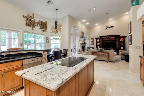 15257 18th St, Phoenix AZ 85022-5038 exterior