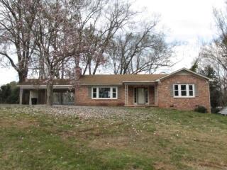 416 Tanglewood Dr, Anderson SC  29621-4121 exterior