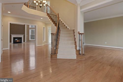 17174 Feeney Ct, Hamilton, VA 20158-9712