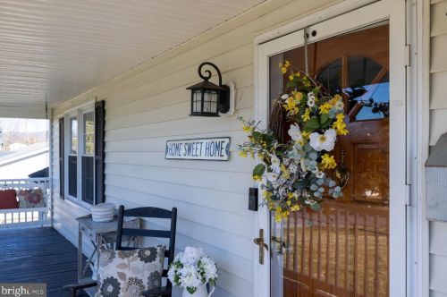 509 6th St, Richmond National Battlefiel VA  22835-1449 exterior