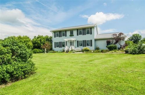 410 Heistand Dr, Donnelsville, OH 45319-5024
