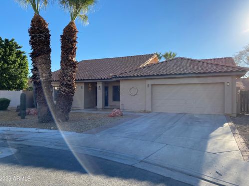 10949 Bermuda Dr, Avondale AZ  85392-4303 exterior
