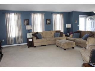 252 Overlook Ct, Moon Twp, PA 15108-8980