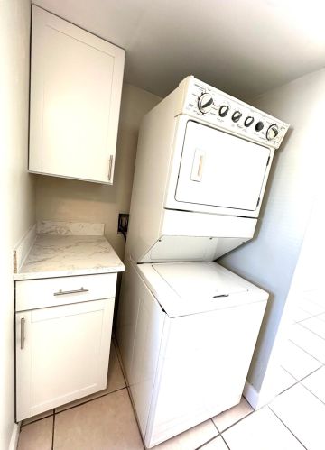 1501 Crescent Cir, West Palm Beach FL  33403-2239 exterior