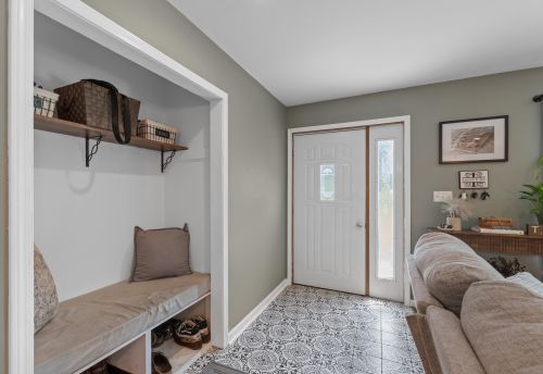 1443 Mount Ct, Hubertus WI  53033-9626 exterior