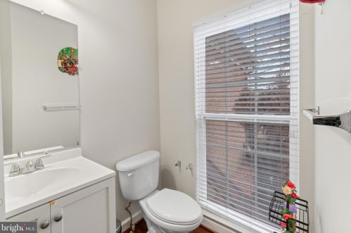 2716 Hollywell Ct, Bowie MD  20721-3013 exterior