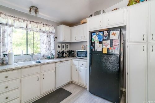 20935 Mariposa Rd, Lake Elsinore CA  92530-0522 exterior