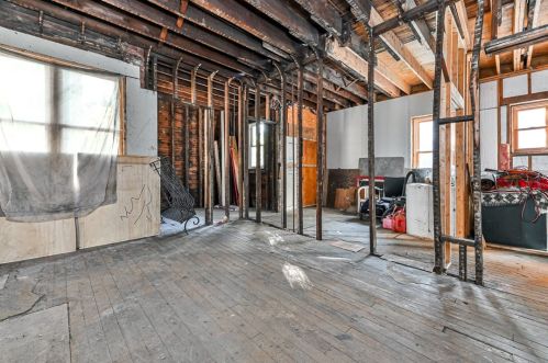 3224 Dawson St, Pittsburgh PA 15213-4536 exterior