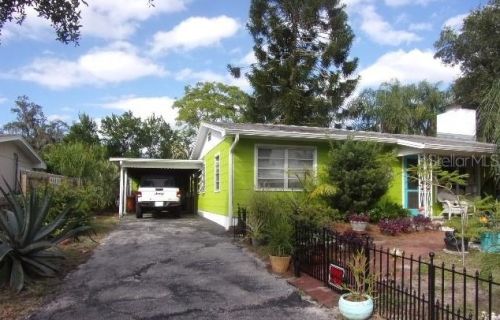 1309 Lemon St, Tarpon Springs, FL 34689-5422
