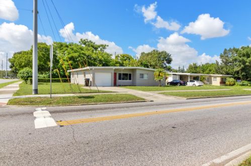 3510 Lk Margaret Dr, Orlando FL 32806-6614 exterior