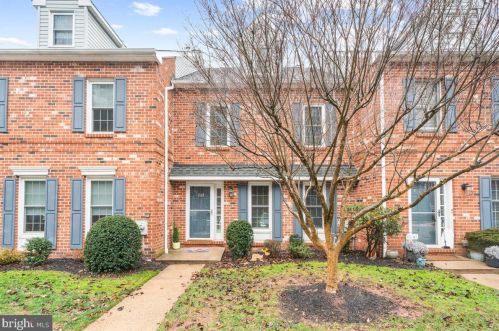 282 Liberty Ct, Collegeville, PA 19426-3701