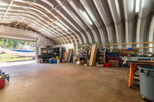 10710 Mcintosh Rd, Thonotosassa FL  33592-3945 exterior