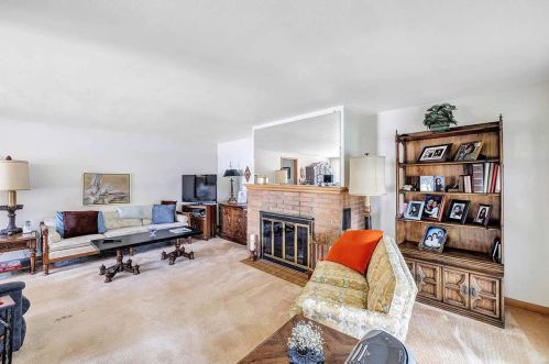 524 Larscheid St, Green Bay, WI 54302-3614