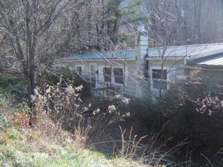 135 Mockingbird Rd, Swannanoa, NC 28778-3717