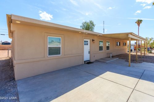 206 Columbine Dr, Lake Havasu City, AZ 86403-6610