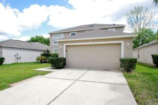 325 Pleasant Gardens Dr, Apopka FL  32703-4749 exterior