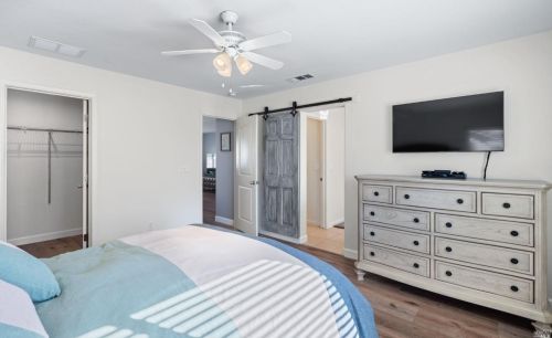 7018 Westminster Ct, Vacaville CA  95687-8254 exterior