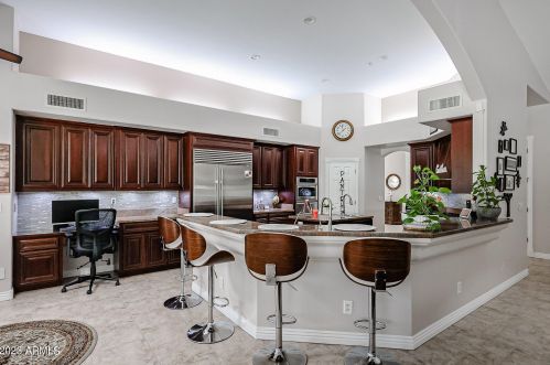 9610 Laurel Ln, Scottsdale AZ 85254-4901 exterior