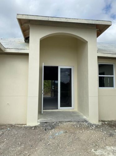 4000 3rd St, Lehigh Acres, FL 33936-2215
