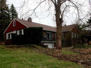204 Hill St, Warren, PA 16365-1439