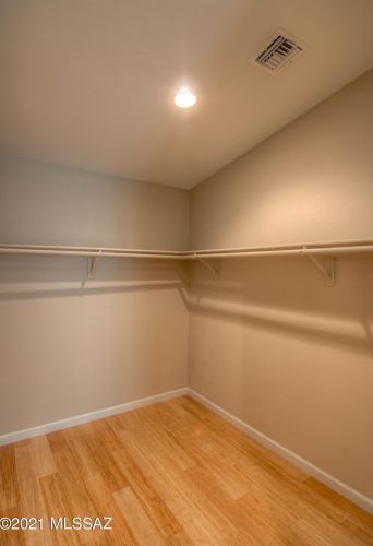 1040 Arizona Ave, Tucson AZ 85705-7712 exterior