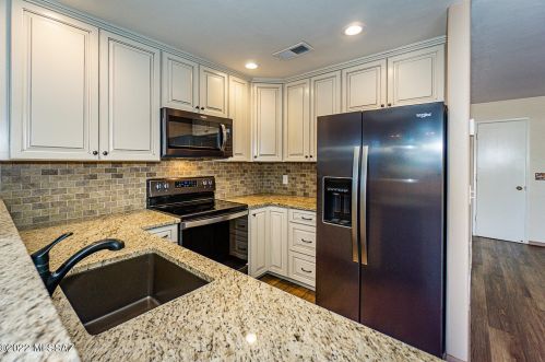 1118 Abrego Dr, Green Valley AZ  85614-3635 exterior