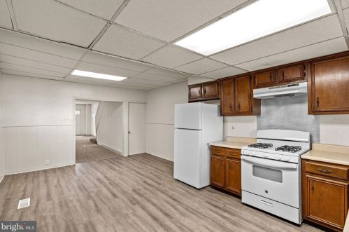 623 Front St, Harrisburg PA  17104-1627 exterior