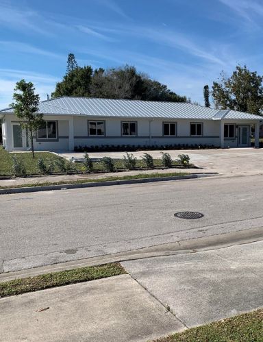 513 9th St, Fort Pierce FL  34950-8533 exterior