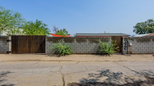 842 21st St, Tucson AZ  85745-3034 exterior