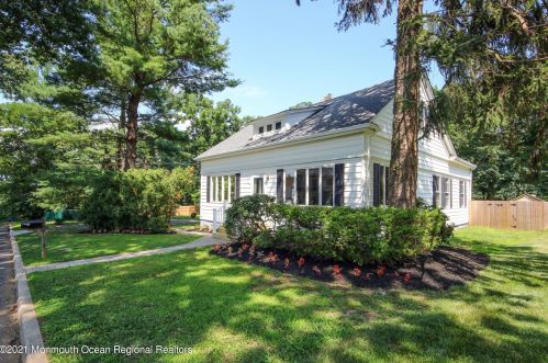 450 7th Ave, Atlantic Highlands, NJ 07716-2140