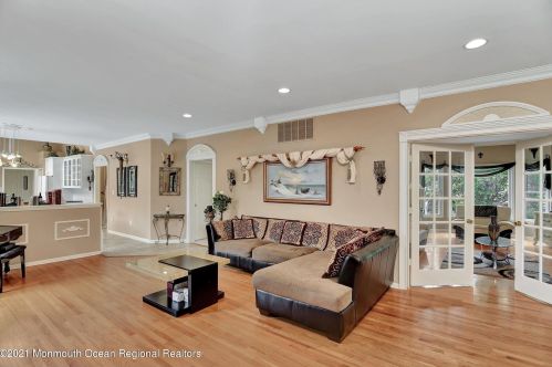 8 Rillstone Ct, East Freehold NJ  07728-8574 exterior