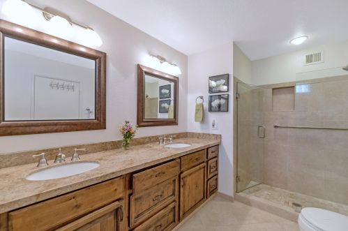 7613 Plz Ave, Scottsdale AZ 85250-6711 exterior