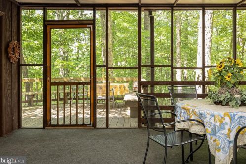 241 Blue Smoke Ln, New Market VA  22844-3815 exterior
