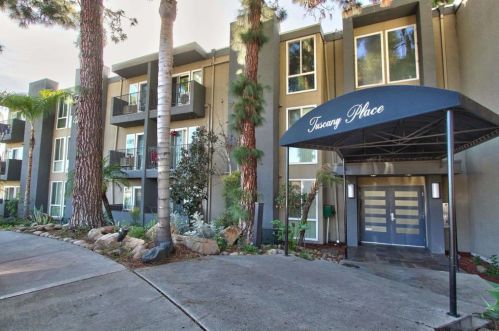 4860 Rolando Ct, San Diego CA 92115-2700 exterior