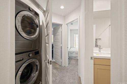 2812 Glassell St, Orange CA  92865-1002 exterior