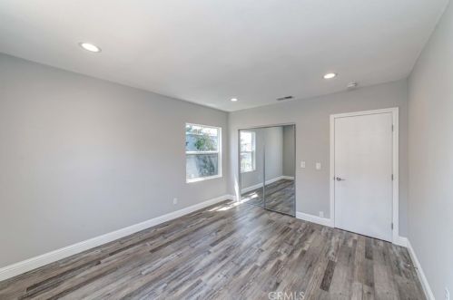 4567 120th St, Hawthorne CA  90250-2965 exterior