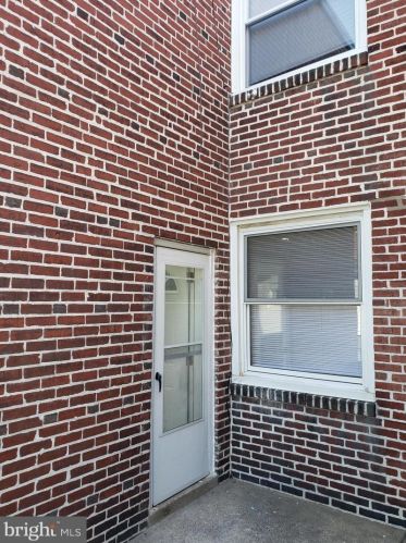 5537 Loretto Ave, Philadelphia PA  19124-1714 exterior