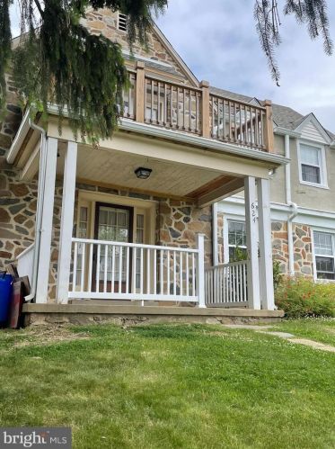 624 Malvern Rd, Ardmore, PA 19003-1819